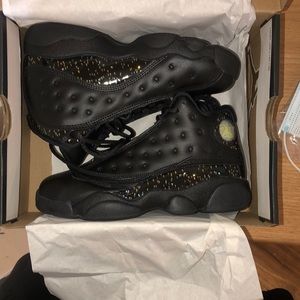Black/metallic gold retro 13